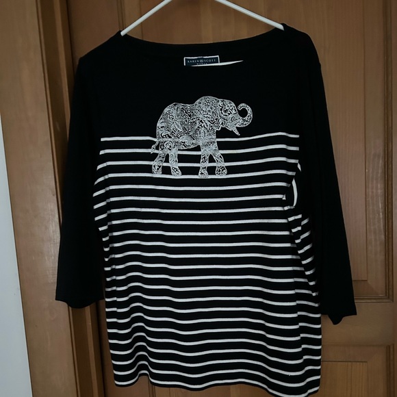 ELEPHANT THEMED WOMANS TOP BY KAREN SCOTT SIZE 1X - Picture 1 of 5